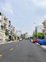 bán nhà mặt tiền đường 20m khu tân sơn nhì quận tân phú dt:4x21m nhà 4 tấm giá 11.5tỷ lh:0936359394