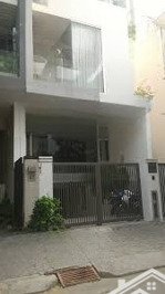 hot! chỉ 1 lô duy nhất mt hoàng quốc việt, 6x22m, giá chỉ 22.5ty, mt đường 30m. lh 