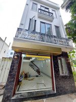 chỉ 3,15 tỷ có ngay căn 40m2*4t tại chương mỹ. 4pn, ngõ oto qua cửa. thoáng 2 mặt. cực hiếm