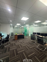văn phòng cho thuê quận tân bình. dt 130m2 gần khu vực sân bay dễ giao thương
