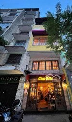 cho thuê nr đẹp xuất sắc mặt tiền đường đông du q1 , 156 triệu, 38.4m2, 3pn, 4wc, q1, hcm