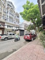 vị trí đẹp đường 10m nhà 4tầng (4 x 22) (5p ngủ) đường dương quảng hàm giá chỉ hơn 12tỷ