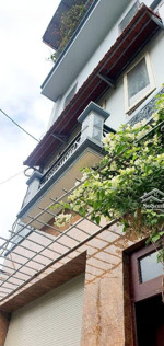 nhà mặt phố bát khối, long biên, 3 thoáng, kinh doanh, dân xây