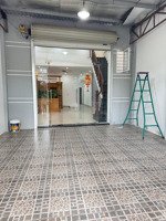cho thuê nhà 1 trệt 1 lửng kdc hiệp thành 3 gồm 3pn - 2wc sân xe hơi