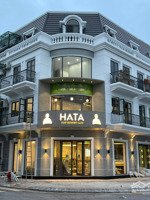 em ngân bán căn góc vinhome shophouse cẩm phả giá ngã cây chỉ 10 tỷ