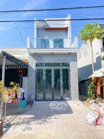 chậm đáo hạn thanh toán, nên bên e thanh lý ra căn nhà cấp 4, 80m gần chợ bờ ngựa shr giá 790tr tl