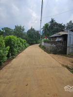 mảnh đất nghỉ dưỡng giá rẻ tại minh quang-view núi-đường thông tứ phía-cách trường-chợ-ub xã 250m