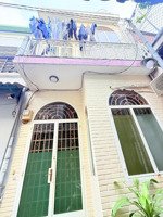 bán nhà phạm văn hai tân bình gần sân bay sổ hồng riêng a4 đúc btct chỉ 3,3 tỷ.