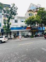 nhà mặt phố lò đúc 260m 4 tầng mt11m dòng tiền 1.6 tỷ/năm giá 220 tỷ