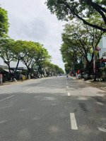 nhà góc 2 mặt tiền 2.5 tầng lê đình kỵ đầu đường vị trí vip kđt phước lý ngay sau bến xe đà nẵng