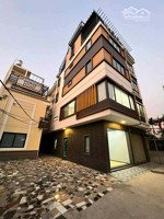 cho thuê nhà riêng cách ngã 4 thạch bàn- cổ linh 300m, ngõ oto 7 chỗ vào nhà , full nội thất cơ bản