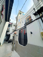 chính chủ bán nhà đẹp thiết kế homestay đuờng khánh hội -phường 4 -quận 4