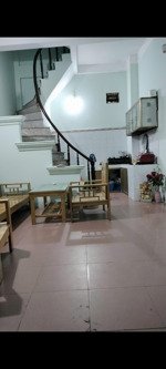 cho thuê nhà ngõ 288 hoàng mai, 32mx 4 tầng, giá 7,5 triệu/th, 2 ngủ, full nội thất