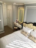 gía thật ko ảo chính chủ cần bán gấp căn hộ newton 95m2 3pn 8.35 tỷ. đt: cường view mát