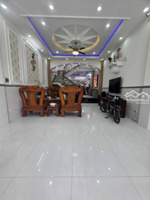 phạm thế hiển q8 - 100m2 (5x20) - 4 tầng - 4pn - sân thượng trước sau- giếng trời thoáng mát - nhà