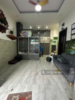 cho thuê nhà quận 2 giá rẻ 14tr/tháng - 3 tầng/150m2 dtsd 4pn cách nguyễn duy trinh 300m btt