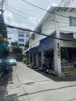 góc 2mt đường nguyễn tri phương p8 q10,dt 6,7mx14m cn 93m2 ,2 tầng, giá chỉ 16 tỷ