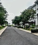 chủ gửi bán shophouse khu phố đông đối diện dự án căn hộ giá siêu rẻ 10.7tỷ có tl. alo e hải