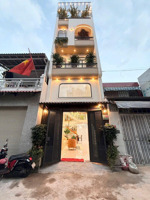 anh minh bán nhà bến vân đồn q4 65m2/2tỷ750 giảm thêm 100tr khi sang tên công chứng trong ngày