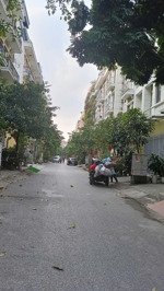 hiếm- nhà liền kề khu đô thị văn phú- 60m2 5 tầng mt5m chỉ 15 tỷ