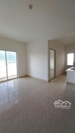 bán căn góc tầng thấp view đông nam 62m2 xây dựng có ban công giá 2.2 tỷ