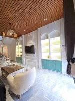 bán villa 3 tầng có hồ bơi phạm quang ảnh, doanh thu 50tr/th, cách cầu rồng 500m, diện tích 117m2
