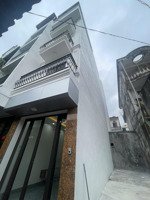 bán nhà đẹp đức giang - long biên. ô tô đỗ cửa - 5 tầng xây mới full công năng. cách 30m ra phố.