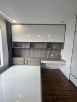 chính chủ cần bán căn chung cư 2 ngủ tại dự án bình minh ,full đồ. 