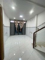 giá cực rẻ q8, p4 cho thuê nhà nguyên căn 1 trệt 3 lầu + sân thượng chỉ 6.5 triệu/tháng