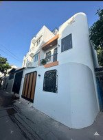 hiếm q7- ngay bộ công an- hẻm ôtô- 76m2 ngang 6m- 2 tầng đúc-ko qh- chỉ 7 tỷ nhỉnh