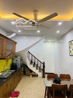 cho thuê nhà láng hạ- đống đa: dt 65m² x 3 tầng, 3pn, full nội thất ở gia đình. giá cho thuê 15,5tr