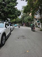 bán gấp nhàchùa láng,50m2, 5 tầng, ô tô tránh, kd đỉnh, vỉa hè rộng, 25 tỷ