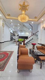 độc hót tại đội cấn, gần ô tô 36m4t 8,74 tỷ.