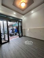 * đẹp hiếm, dt 32m2, 2 tầng (4*8) giá 3,25 tỷ, đường nguyễn văn lịch, linh tây, tp thủ đức