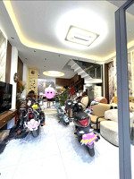 ngay trường học tân trụ- tân bình- hxh thông- dt 55m2- ngang 5 hiếm- 4 tầng btct- nội thất