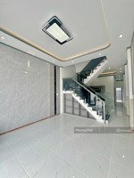 chỉ 549tr nhận ngay nhà 1 trệt 1 lầu sổ riêng thổ cư gần chợ tân bình ngã 3 bình ý phường tân triều