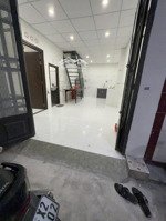 nhà nc - đỗ tấn phong - 4x10m nở hậu l - trệt lầu - 3pn 2wc - 13 triệu tl - gọi hằng 