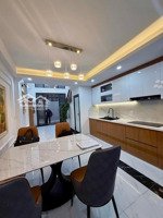 cực phẩm! vf3 đỗ cửa, bạch mai, lô góc 3 thoáng, gần 2 trường học, bãi đỗ xe, nhà dân xây đẹp,52m2