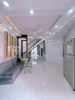 bán nhà ngay trần bình trọng cách hẻm xe hơi vài căn 4 tầng btct 3 pn giá 4.85 tỷ tl