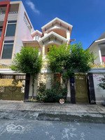 bán nhà khan hiếm ngay mặt tiền cao đức lân, quận 2 - dt: 8x20m - xd: hầm 4 tầng - giá: 28 tỷ tl