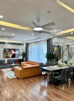 tôi cần bán chung cư xuân mai riverside 68m2, 2 phòng ngủ, 2 vs chỉ 5.x tỷ