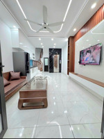 bán gấp nhà lê trọng tấn oto đỗ cửa. vào nhà. đối diện khu đô thị par city. tiện ích bạt ngàn.