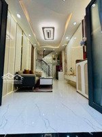 bán nhà cách mạng tháng tám 18m2 4 tầng - 4.85 tỷ - nhà mới đẹp thiết kế hiện đại trung tâm q3