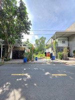 bán gấp lô đất đẹp thới hòa, bến cát, bình dương full thổ cư . cách đường quốc lộ 13 300m shr