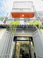 2 tỷ 100 sở hữu nhà quận 1 - 49m2, dễ kinh doanh cho thuê. đường rộng 6m chủ đang ngợp ngân hàng