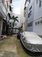 ngay phố ẩm thực phan xích long - phan đăng lưu, hxh, dt 4,5x14m, 3 tầng mới cứng.