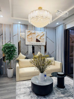 tôi chính chủ cần bán căn góc 3pn chung cư florence, full nội thất mới tinh, quý khách sẵn về ở