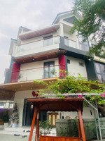 hàng hiếm- lô góc 3 mặt tiền- view công viên- bình trưng tây- 98m2- btct chắc chắn- giảm còn 9,2 tỷ