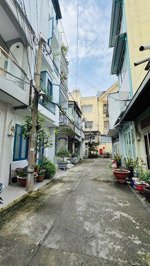 bán nhà hxh bành văn trân p7 - gần nhà thờ chí hòa, dt: 4x11m [nở hậu] 3 tầng. giá 7.450 tỷ tl