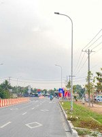 cần bán 1 lô 100m2 full thổ cư mặt tiền đường dt818 tthc thủ thừa